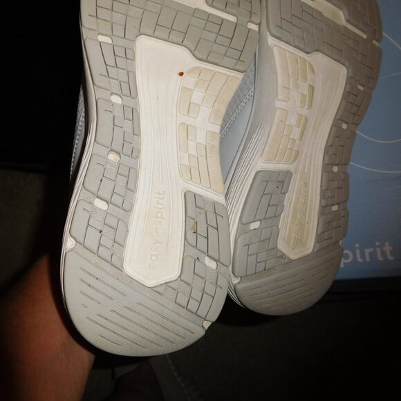 9.5m easy spirit SKIP2 SNEAKER LIGHT GRAY - Picture 8 of 11